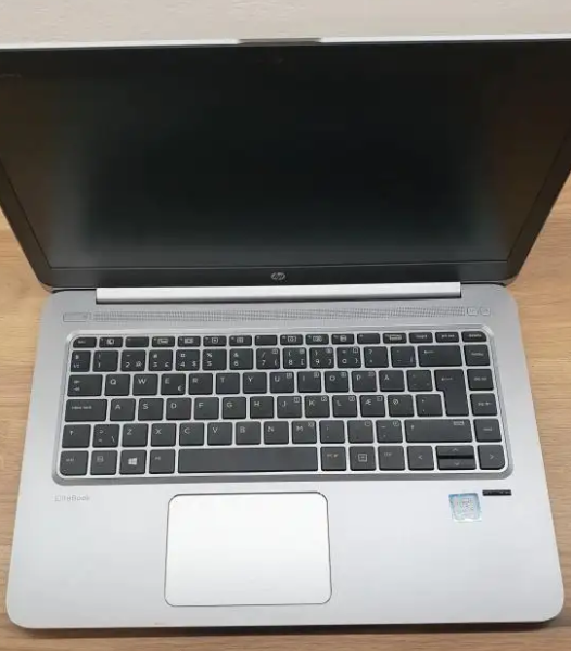 Elitebook 1040 G3 i5 8 Go 256SSD 14" FHD